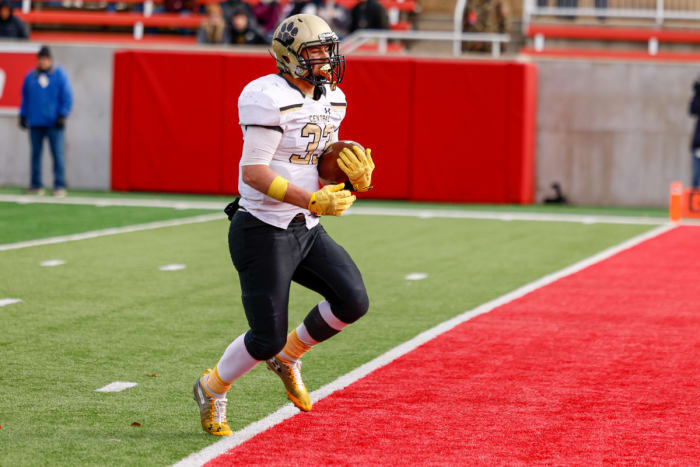 Camp Point Central Lena-Winslow Illinois 1A football November 24 2023 Nate Latsch 24158